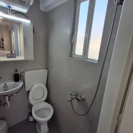 Vaso's Nest At Center Patras