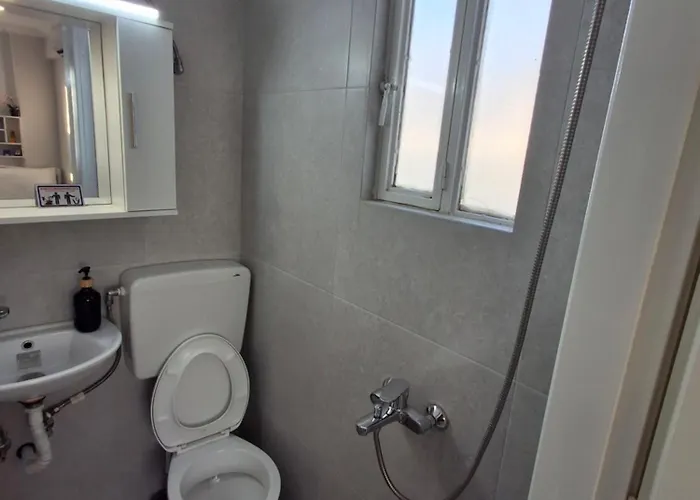 Vaso's Nest At Center Patras